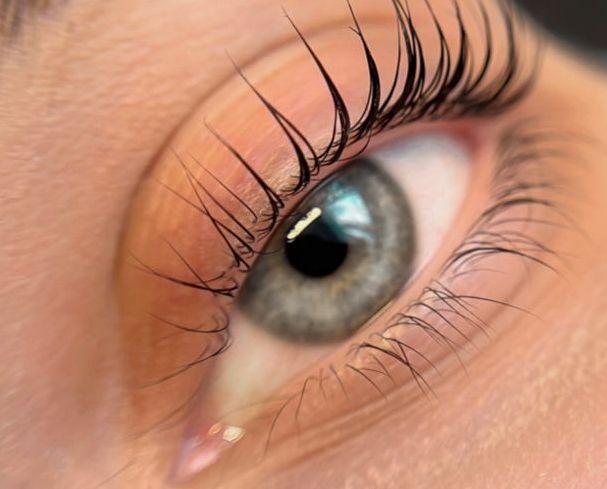 Home eyelash lift and lamination - ranking of sets